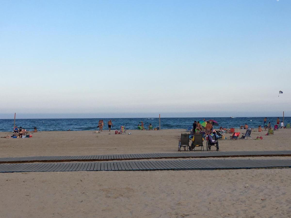 Cosy, Seaview Apartment, Close To Beach And Bars -Edificio Rhin Campoamor Dış mekan fotoğraf