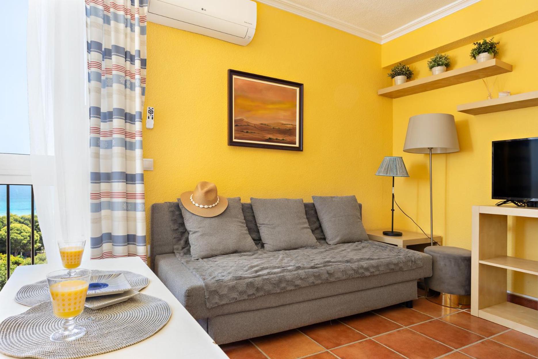 Cosy, Seaview Apartment, Close To Beach And Bars -Edificio Rhin Campoamor Dış mekan fotoğraf