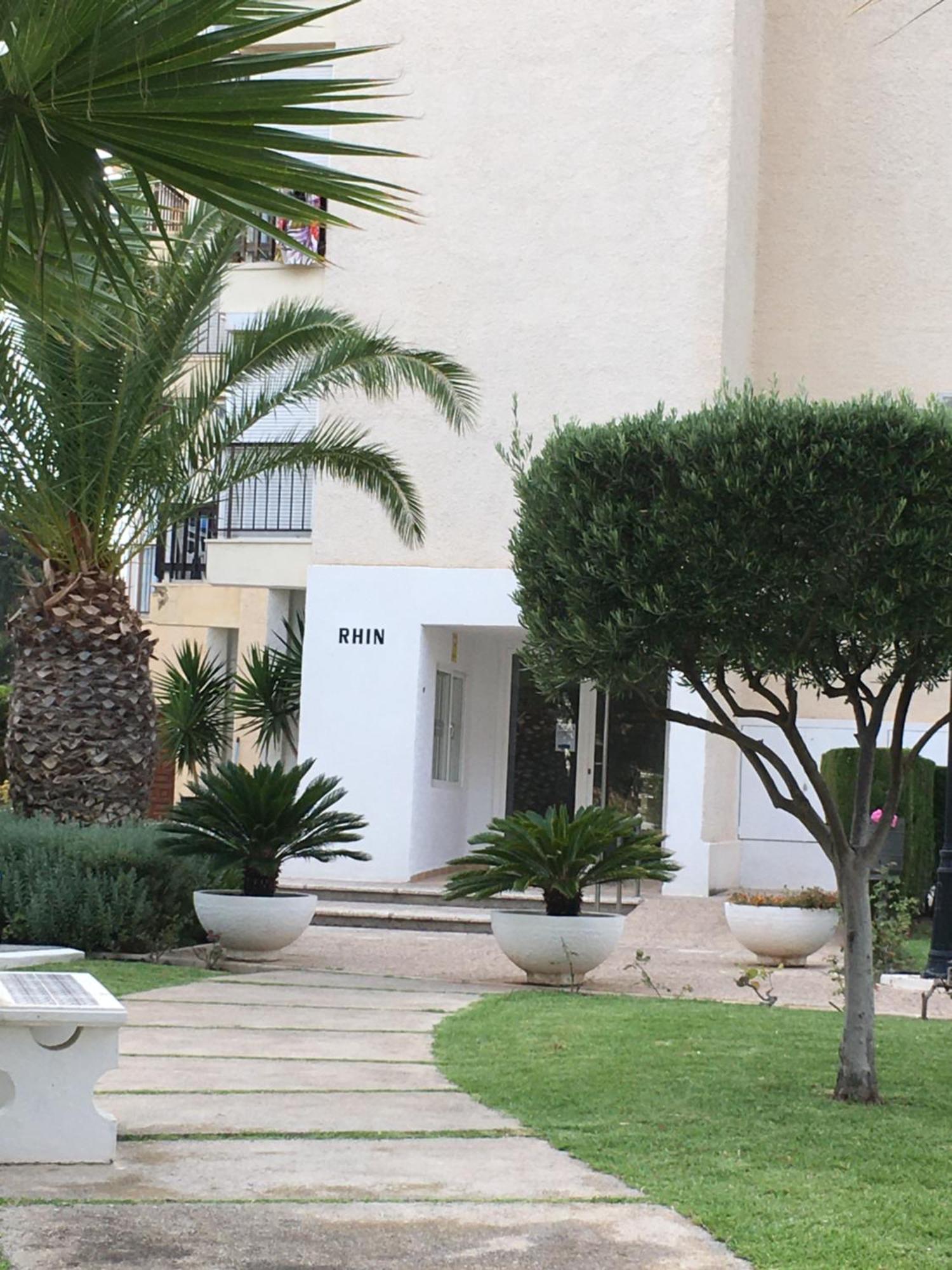 Cosy, Seaview Apartment, Close To Beach And Bars -Edificio Rhin Campoamor Dış mekan fotoğraf